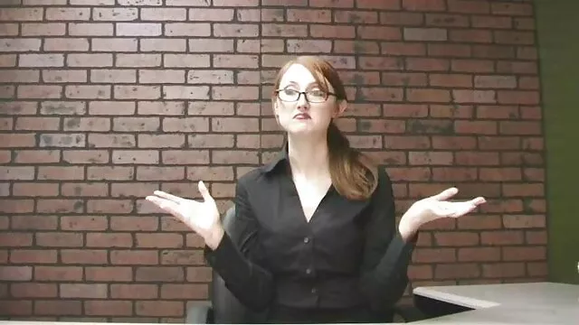 Lusta lány szinkronos pornó filmek uborka, ujjak a konyhában