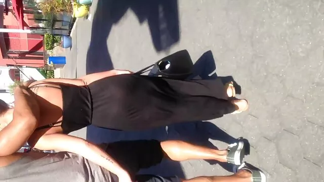 A szex filmek porno fotósnak modellt kell rajzolnia
