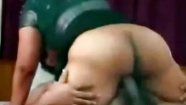 Lányok Esküvő szex pornó ingyen